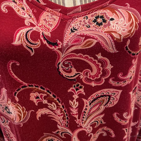 High Fifth long sleeve with scoop neck & roll up sleeve size 1 X - Picture 2 of 10